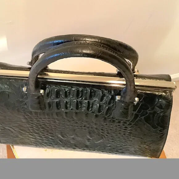 Ann Taylor Black embossed  crocodile  leather  top handle, framed satchel bag - Picture 5 of 13